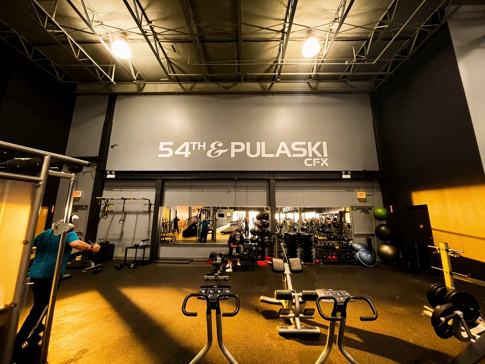Stretch and recovery area at CFX 54th and Pulaski, Chicago